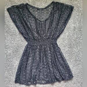 Black Lace V-Neck Tunic Swim Cover-Up Size Small Black